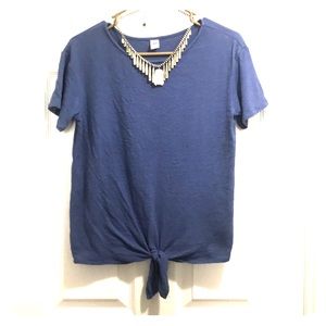 Old navy tie front T-shirt